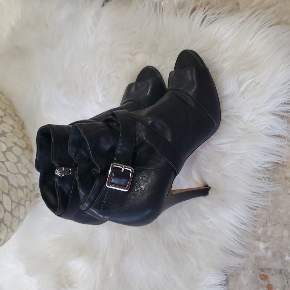 Vince camuto black women's leather open toe bootie heel boots size 7.5M - Picture 13 of 16
